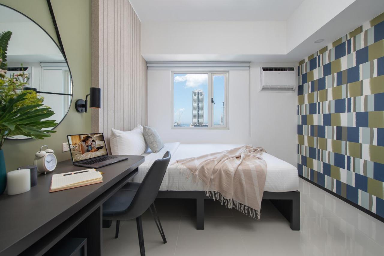 The Suites At Torre Lorenzo Malate - Managed By The Ascott Limited Manille Extérieur photo